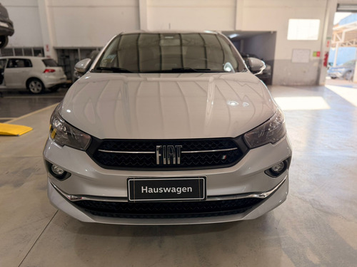 D_688237-MLA98950888317_112025-O Fiat Cronos 1.8 16v Precision