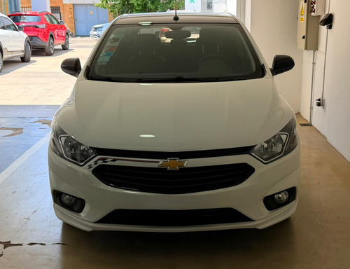 D_768046-MLA99435448382_112025-O Chevrolet Onix 1.4 Effect 98cv Nd