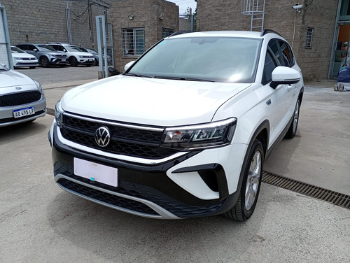 D_615189-MLA100944356062_122025-O Volkswagen Taos 1.4 250 Tsi Comfortline-uslraiti