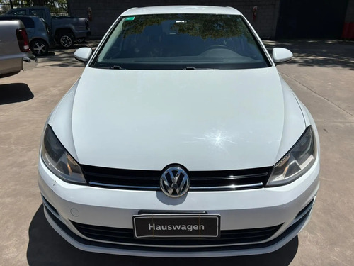 Volkswagen Golf 1.6 Trendline - Us