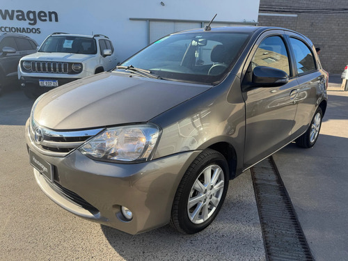 Toyota Etios 1.5 Xls - Salinas