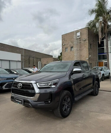 Toyota Hilux Pick-up 2.8 Cd Srv 177cv 4x4 At - Mv