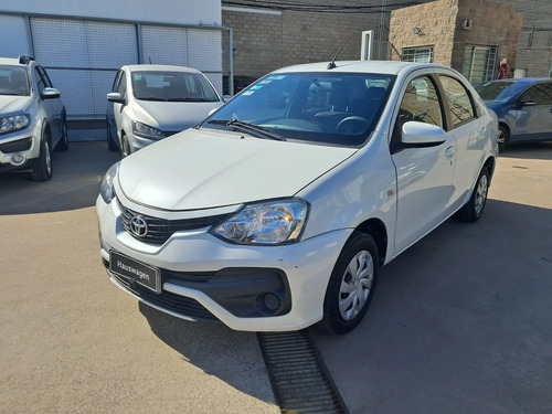 Toyota Etios 1.5 Sedan Xs - Gauna