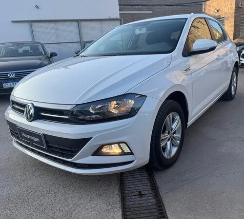 Volkswagen Polo 1.6 Comfortline - Salinas