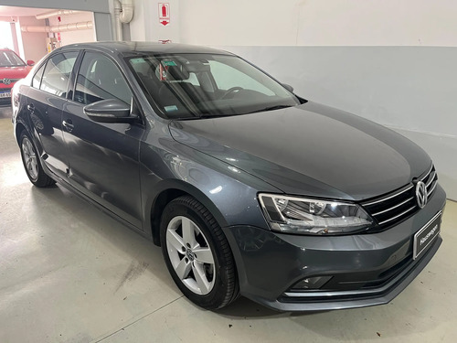 Volkswagen Vento 2.5 Advance Plus 170cv Lk