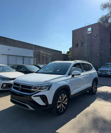 Volkswagen Taos 1.4 250 Tsi Highline - Mv