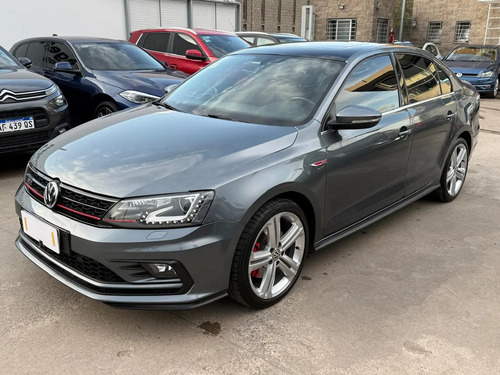 Volkswagen Vento 2.0 Tsi Gli 211cv App Connect + Nav Us Ls