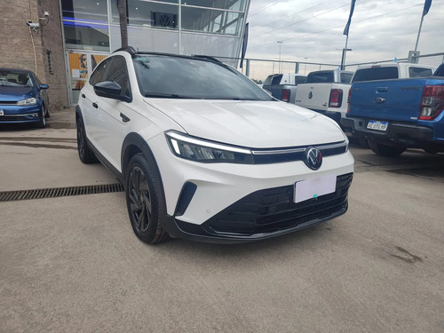 Volkswagen Nivus 1.0 Tsi 200 Outfit Lraiti