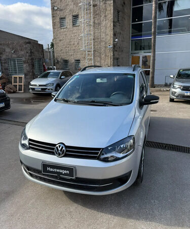 D_757793-MLA111877311936_062026-O Volkswagen Suran 1.6 Trendline 11b