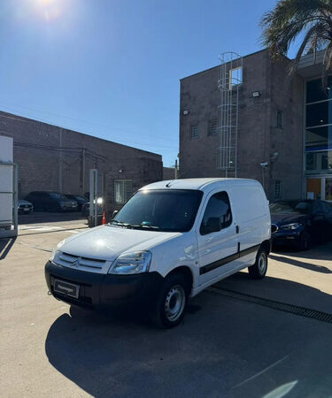 D_801257-MLA112399341746_062026-O Citroën Berlingo Furgon 1.6 Bussines Hdi 92cv Am54