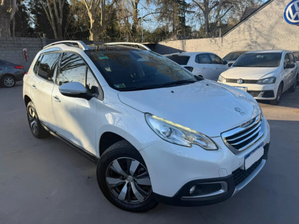 Peugeot 2008 1.6 Feline